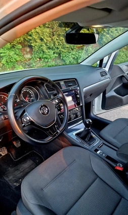 Volkswagen Golf cena 59000 przebieg: 144000, rok produkcji 2018 z Andrychów małe 56